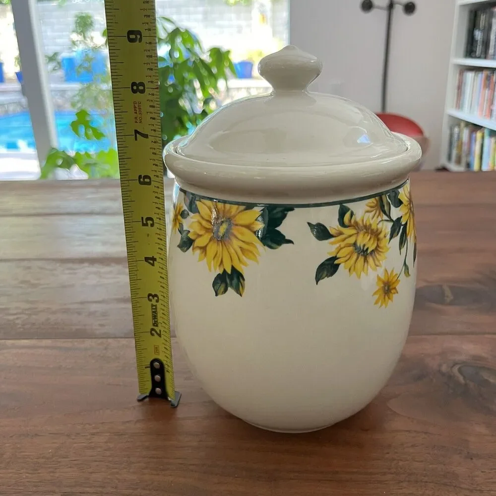 Vintage Thomson Pottery Sunflower Cookie Jar Canister and Lid 8 ⅝